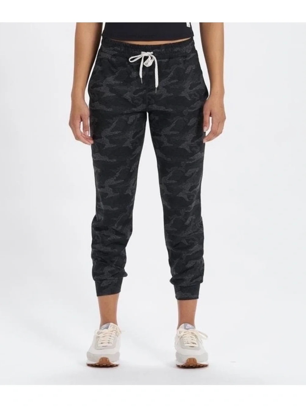Vuori Performance Jogger Sweatpants Dreamknit Black Camo Size S